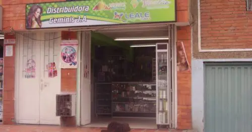 PAPELERIA Y CACHARRERIA CRIS BOGOTÁ PAPELERIA Y CACHARRERIA CRIS BOGOTÁ